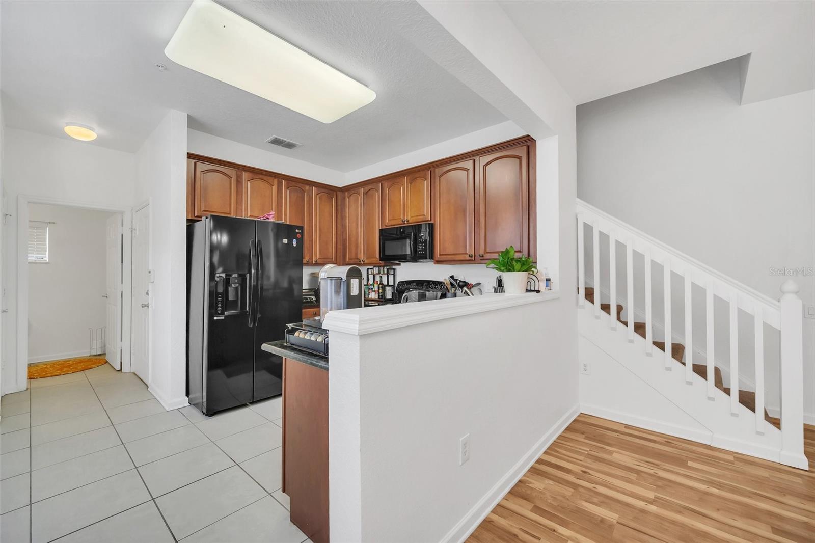 Image 15 of 36 For 7143 Cadiz Boulevard