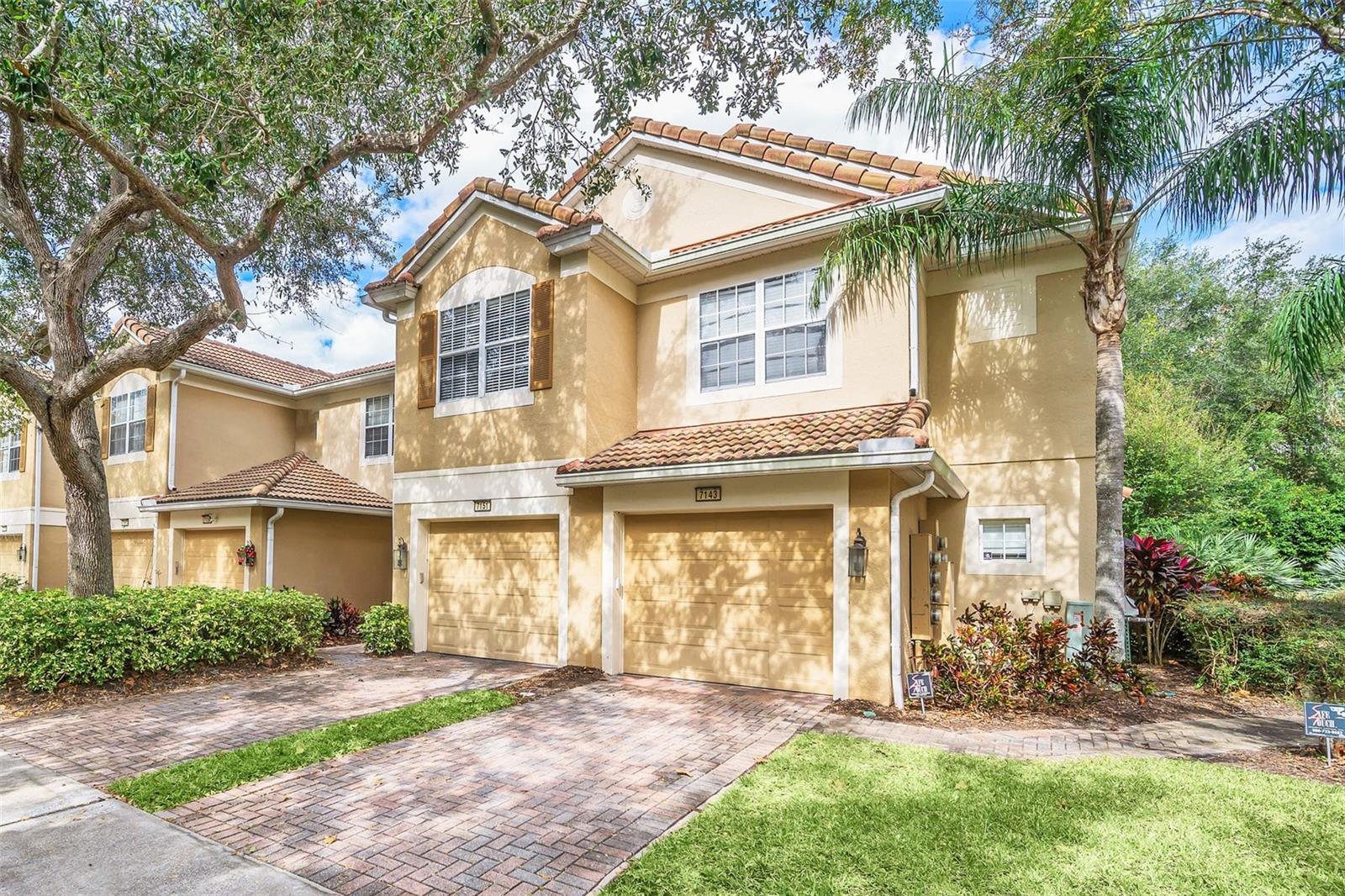 Image 2 of 36 For 7143 Cadiz Boulevard