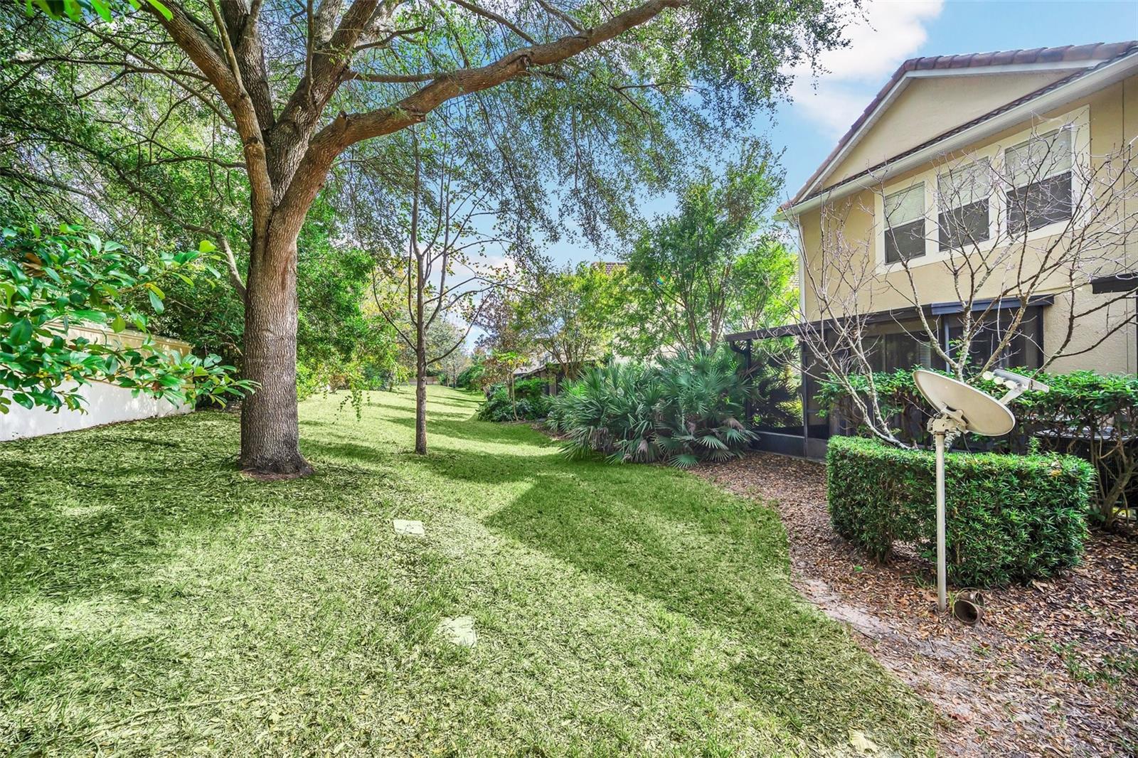 Image 32 of 36 For 7143 Cadiz Boulevard