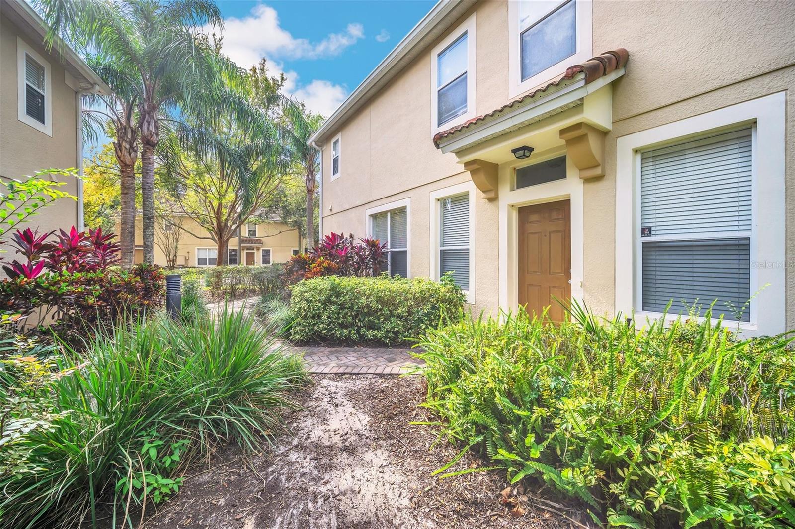 Image 5 of 36 For 7143 Cadiz Boulevard