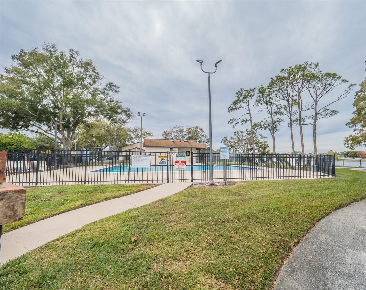 Image 33 of 33 For 2419 Rio Pinar Lakes Boulevard