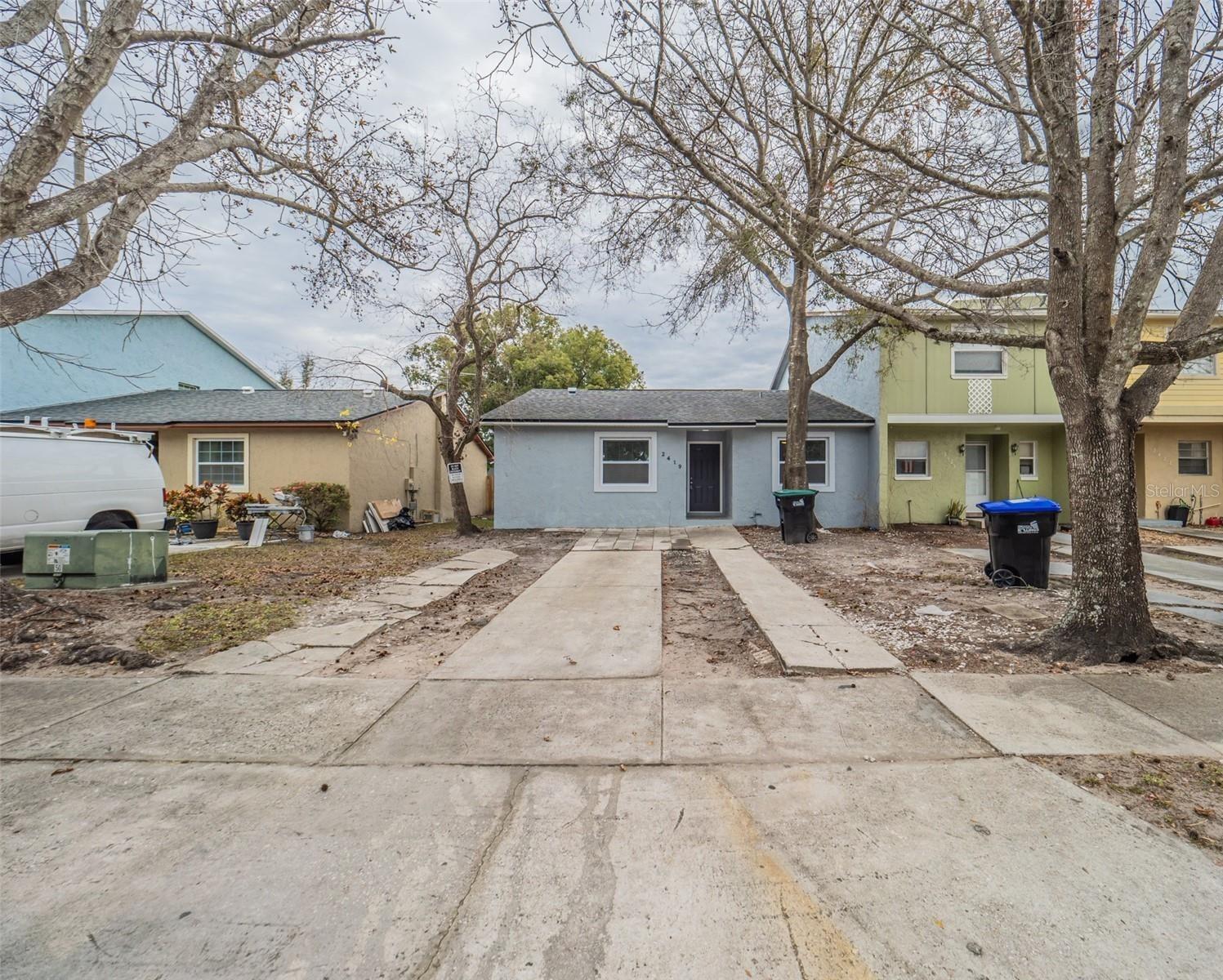 Image 4 of 33 For 2419 Rio Pinar Lakes Boulevard