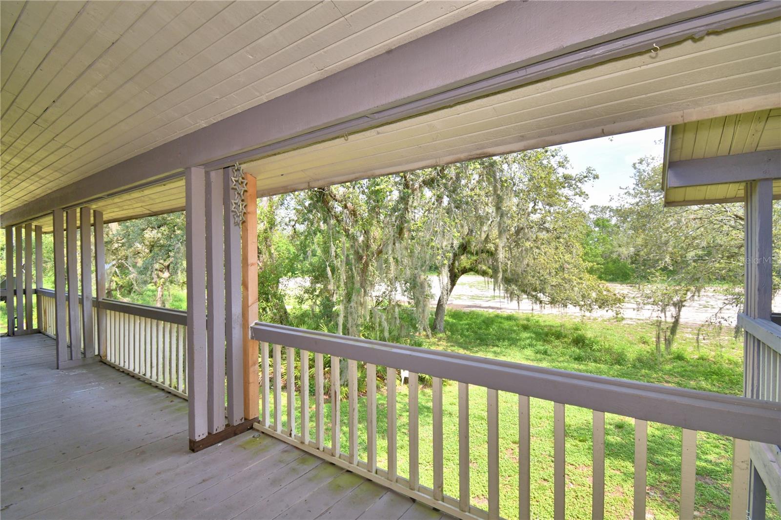 Image 32 of 35 For 5027 Sherwood Lane 3937
