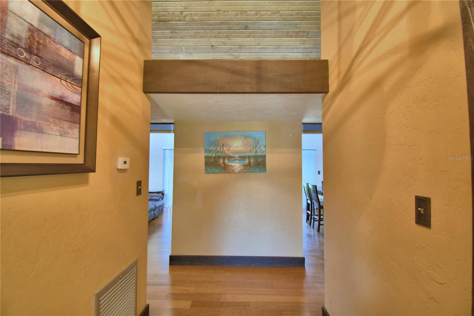 Image 8 of 35 For 5027 Sherwood Lane 3937