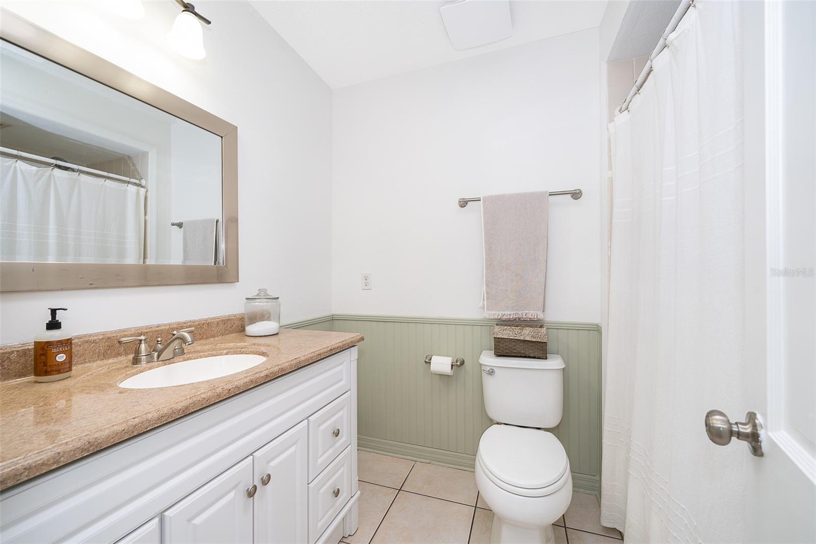 Image 15 of 25 For 2426 Whitehall Circle