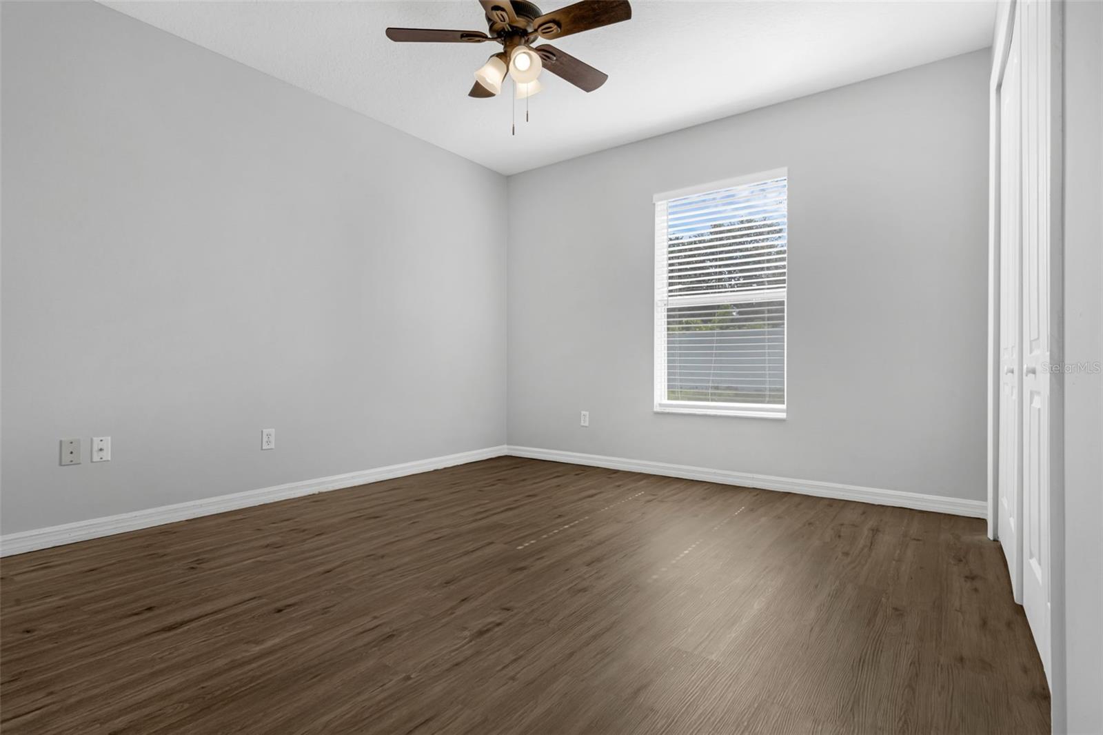 Image 14 of 20 For 10621 Cedar Forest Circle
