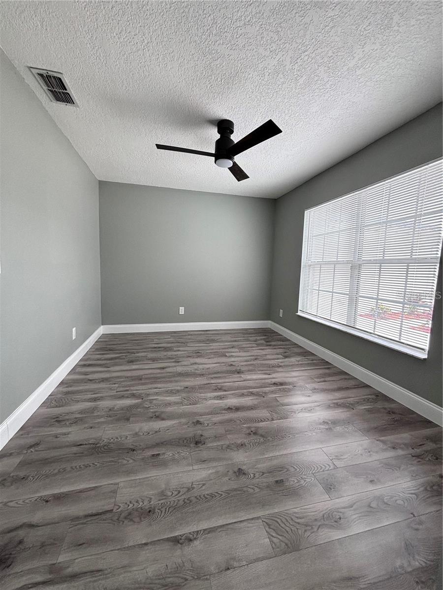Image 17 of 20 For 134 Pansy Court