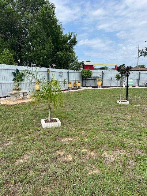 Image 41 of 51 For 1620 Hialeah Street