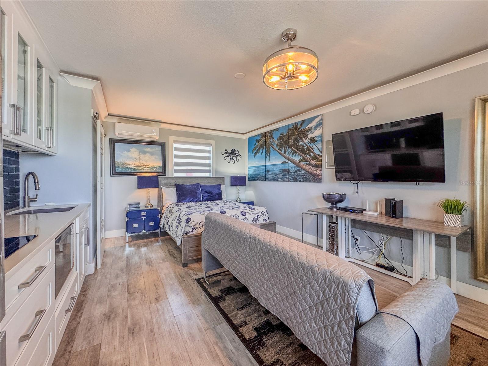 Image 4 of 31 For 935 Atlantic Avenue 244