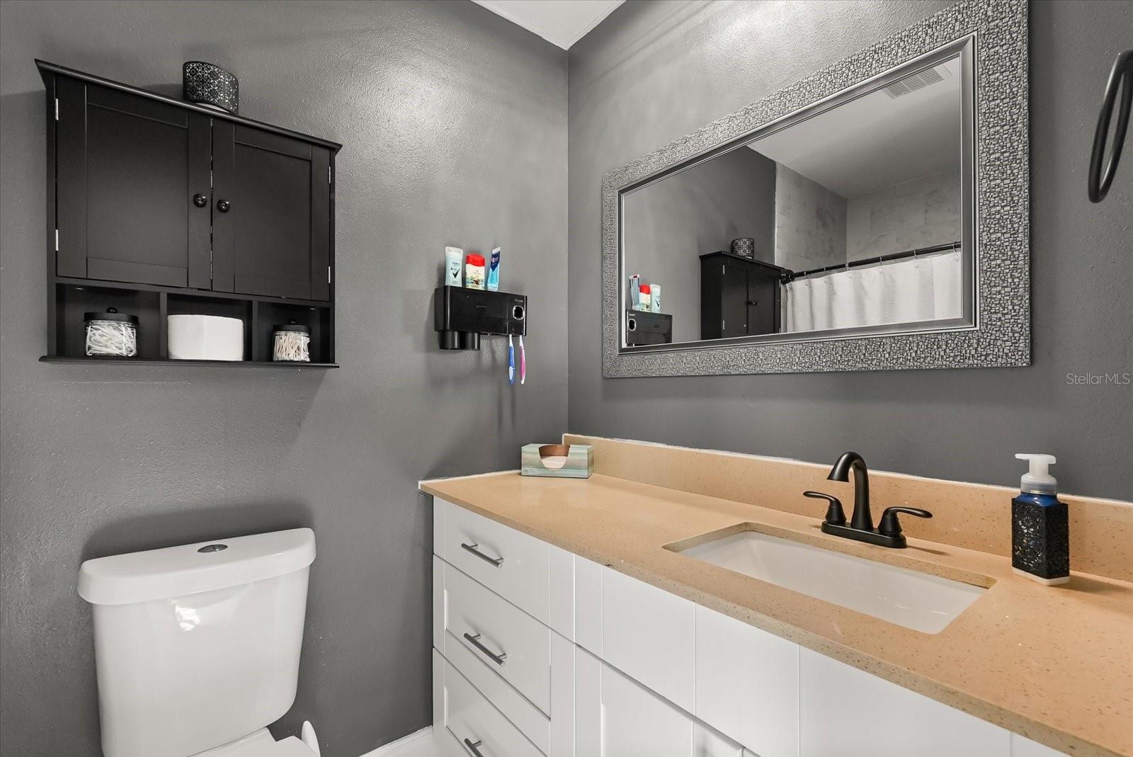 Image 15 of 28 For 214 Majors Lane C