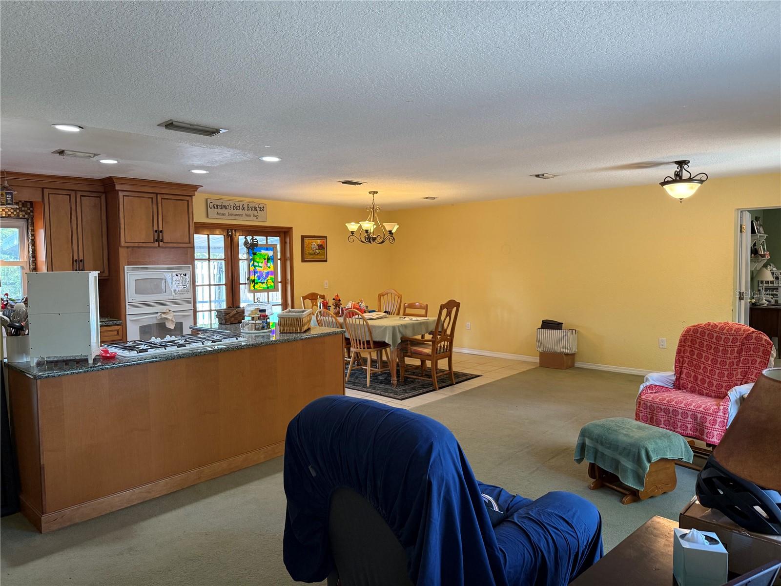 Image 19 of 59 For 11314 Huggins Street