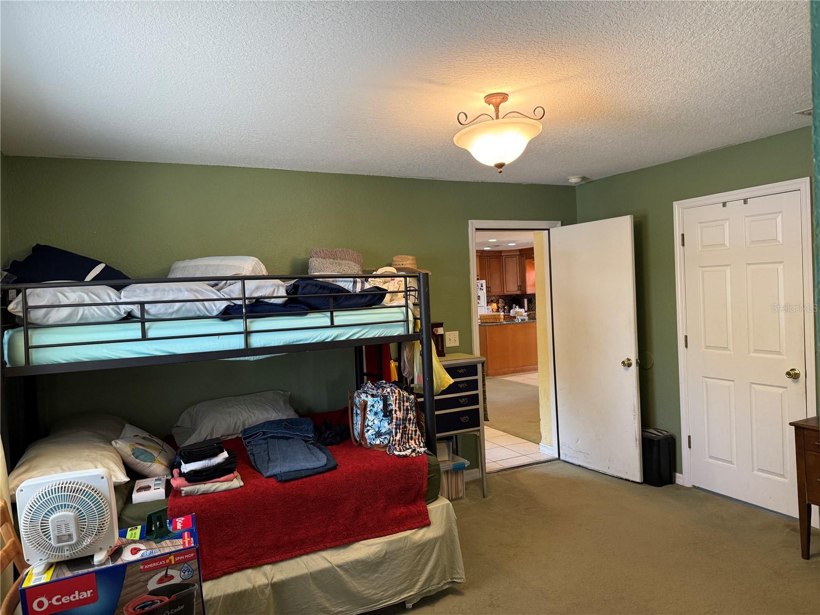 Image 34 of 59 For 11314 Huggins Street