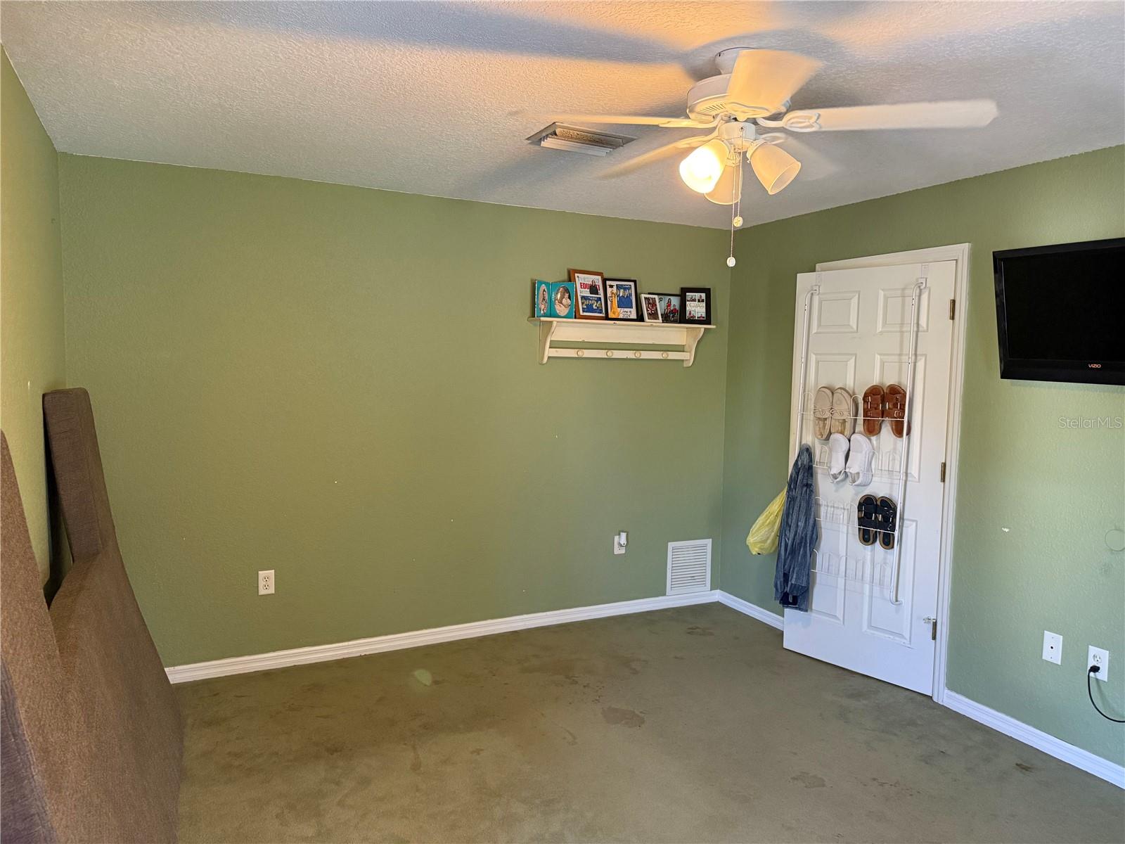 Image 37 of 59 For 11314 Huggins Street