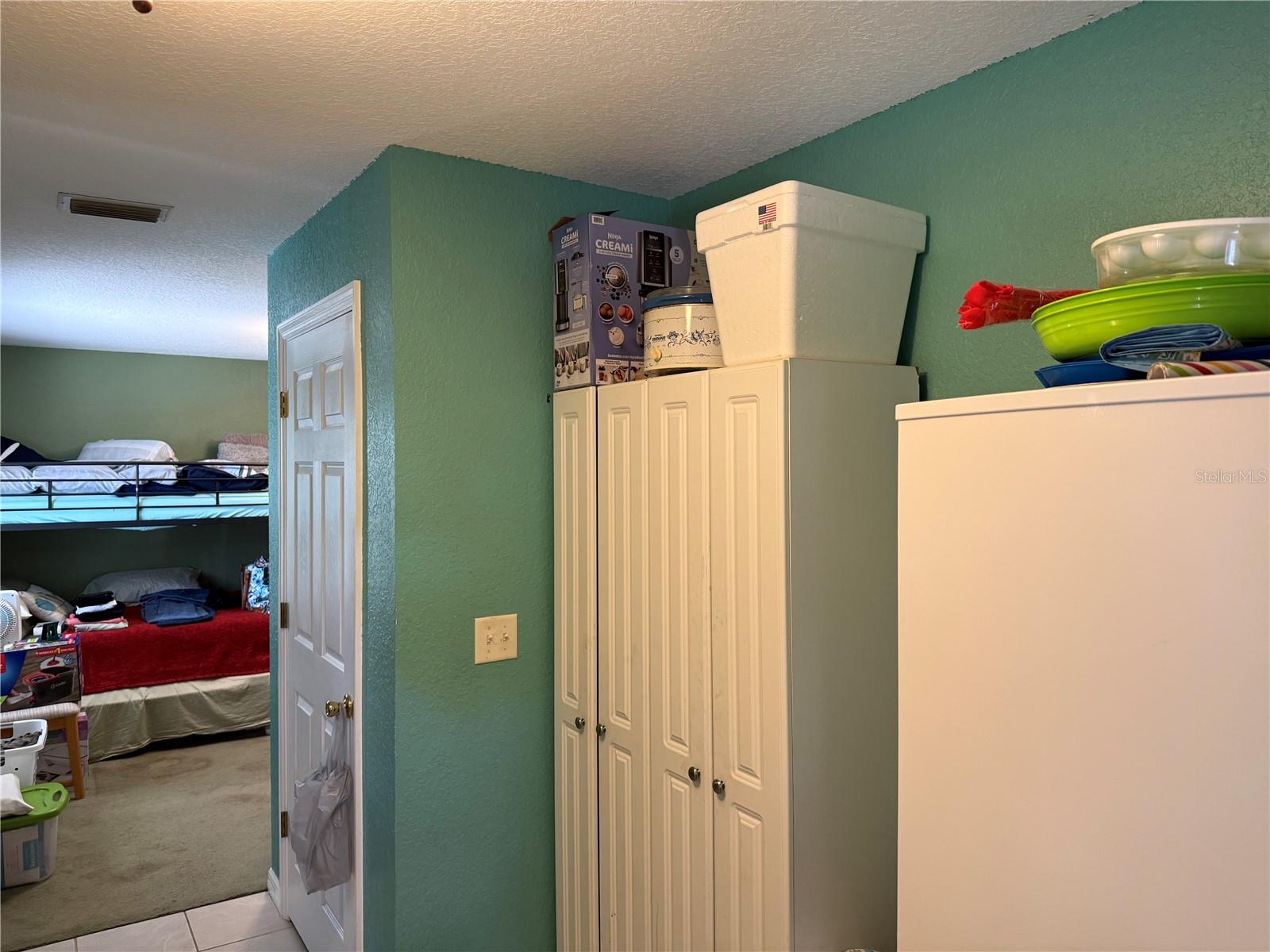 Image 40 of 59 For 11314 Huggins Street