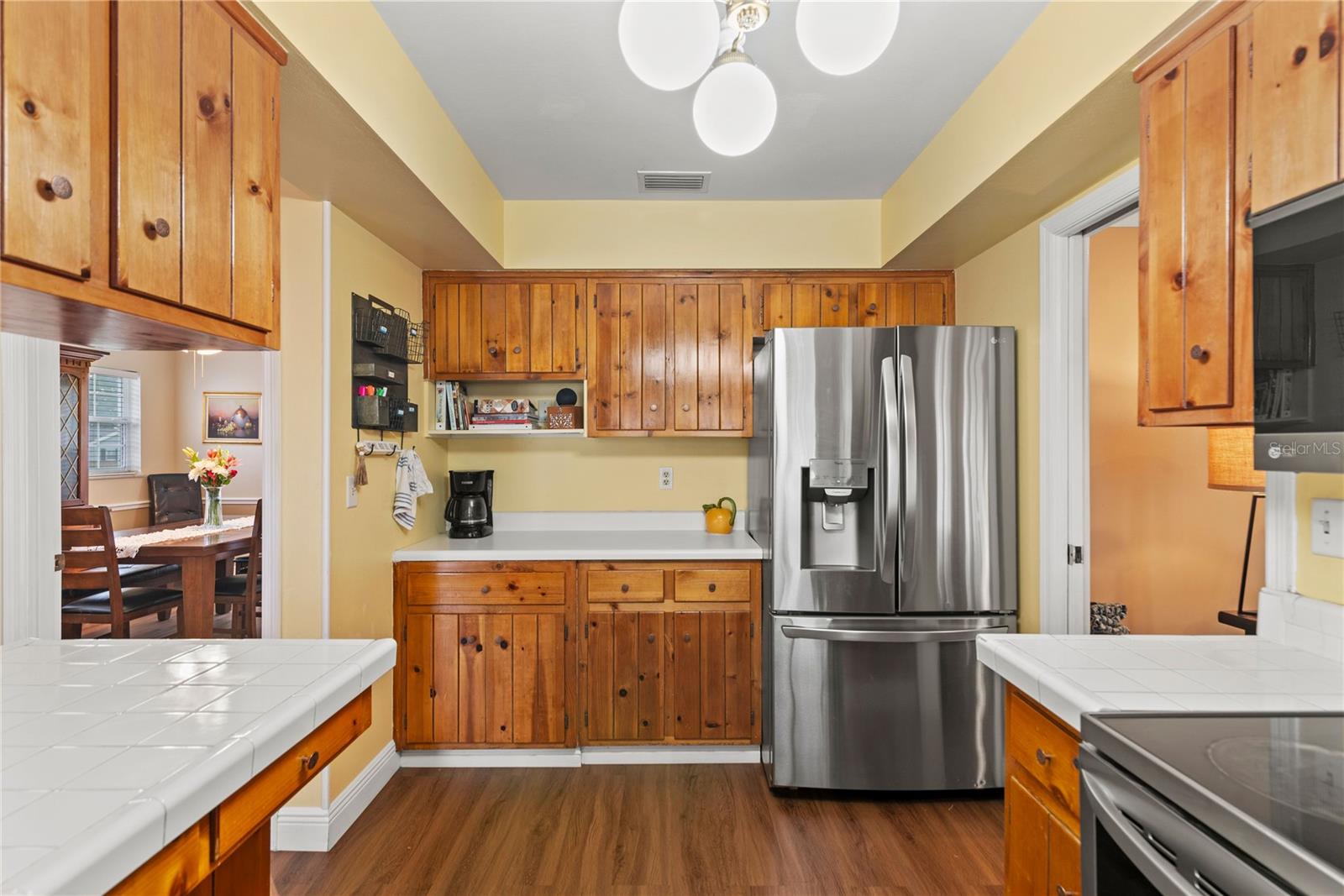 Image 15 of 40 For 407 Westchester Drive