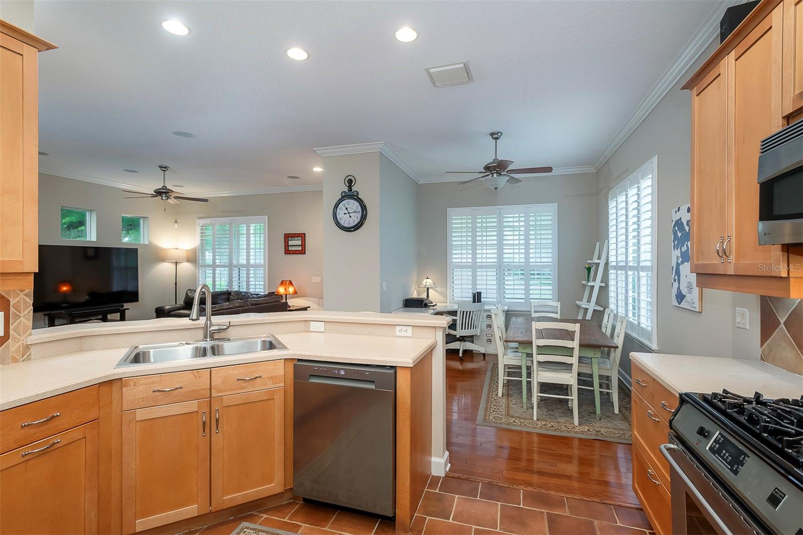 Image 12 of 51 For 8335 Lake Burden Circle