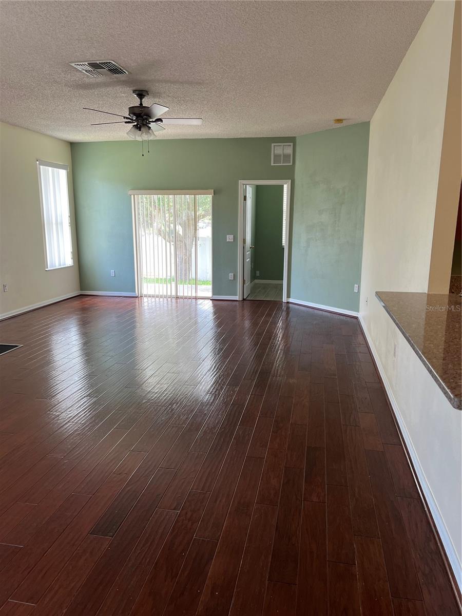 Image 7 of 22 For 5703 Vista Linda Drive