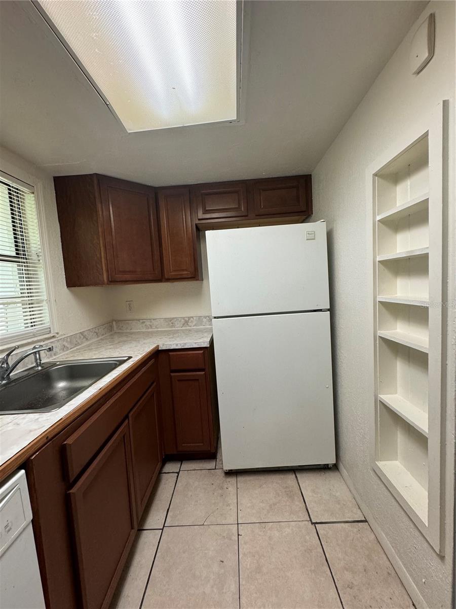 Image 5 of 12 For 1000 Semoran Boulevard 115