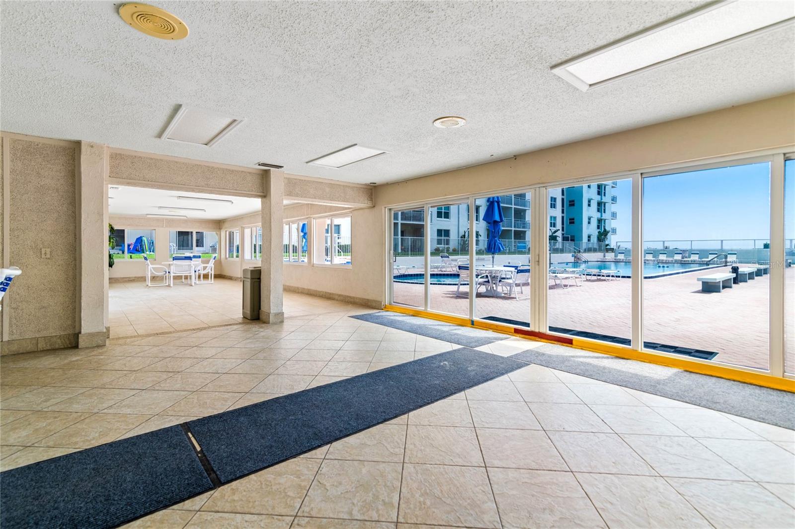 Image 31 of 40 For 4153 Atlantic Avenue 2120