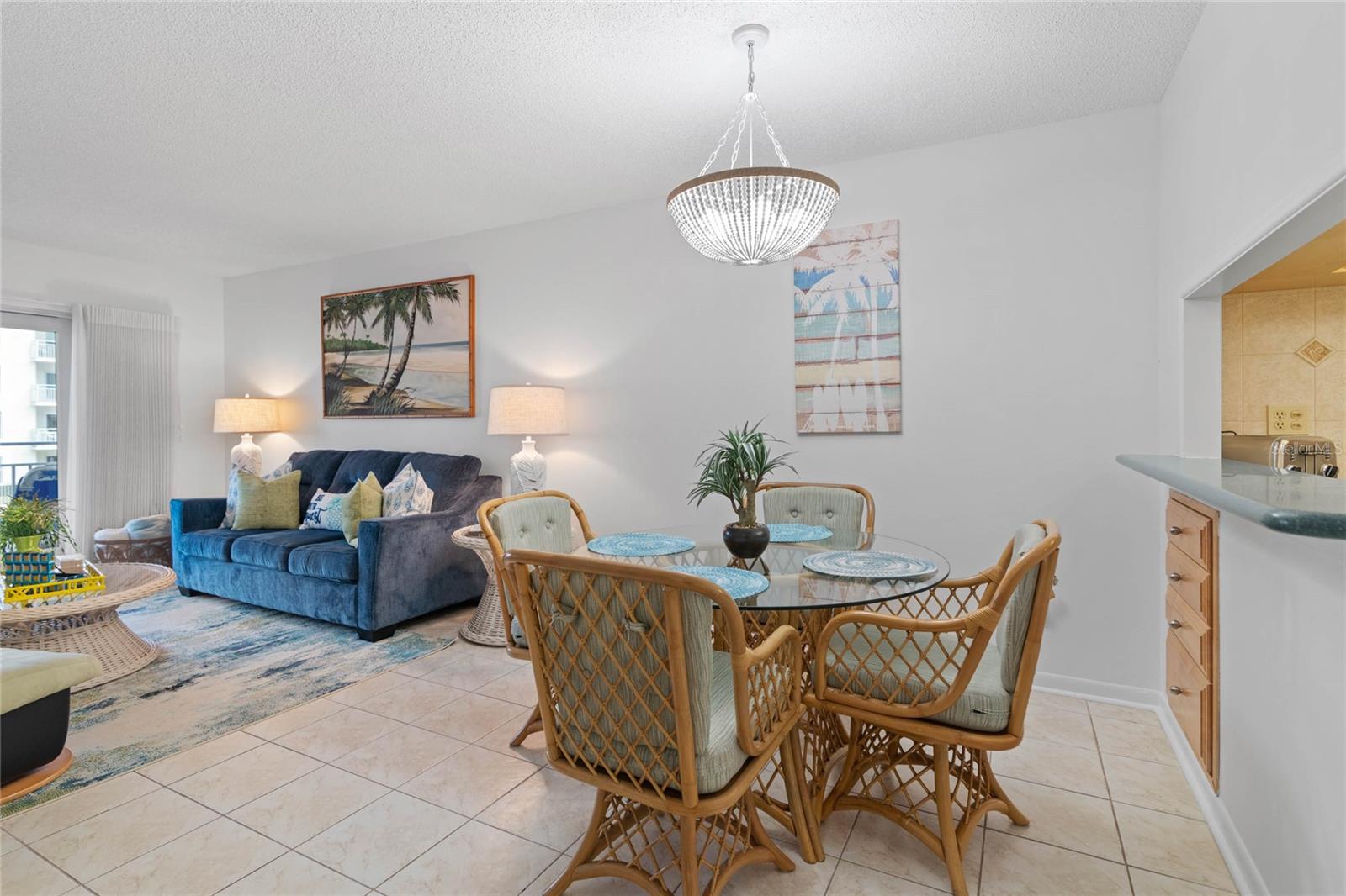 Image 7 of 40 For 4153 Atlantic Avenue 2120