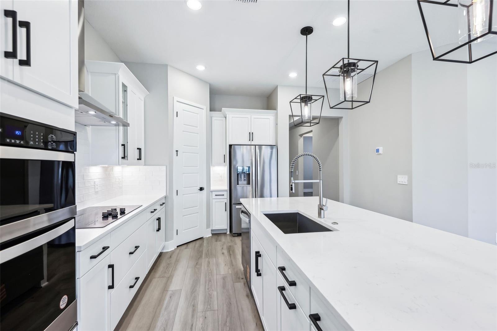 Image 15 of 48 For 5308 Citrus Leaf Boulevard