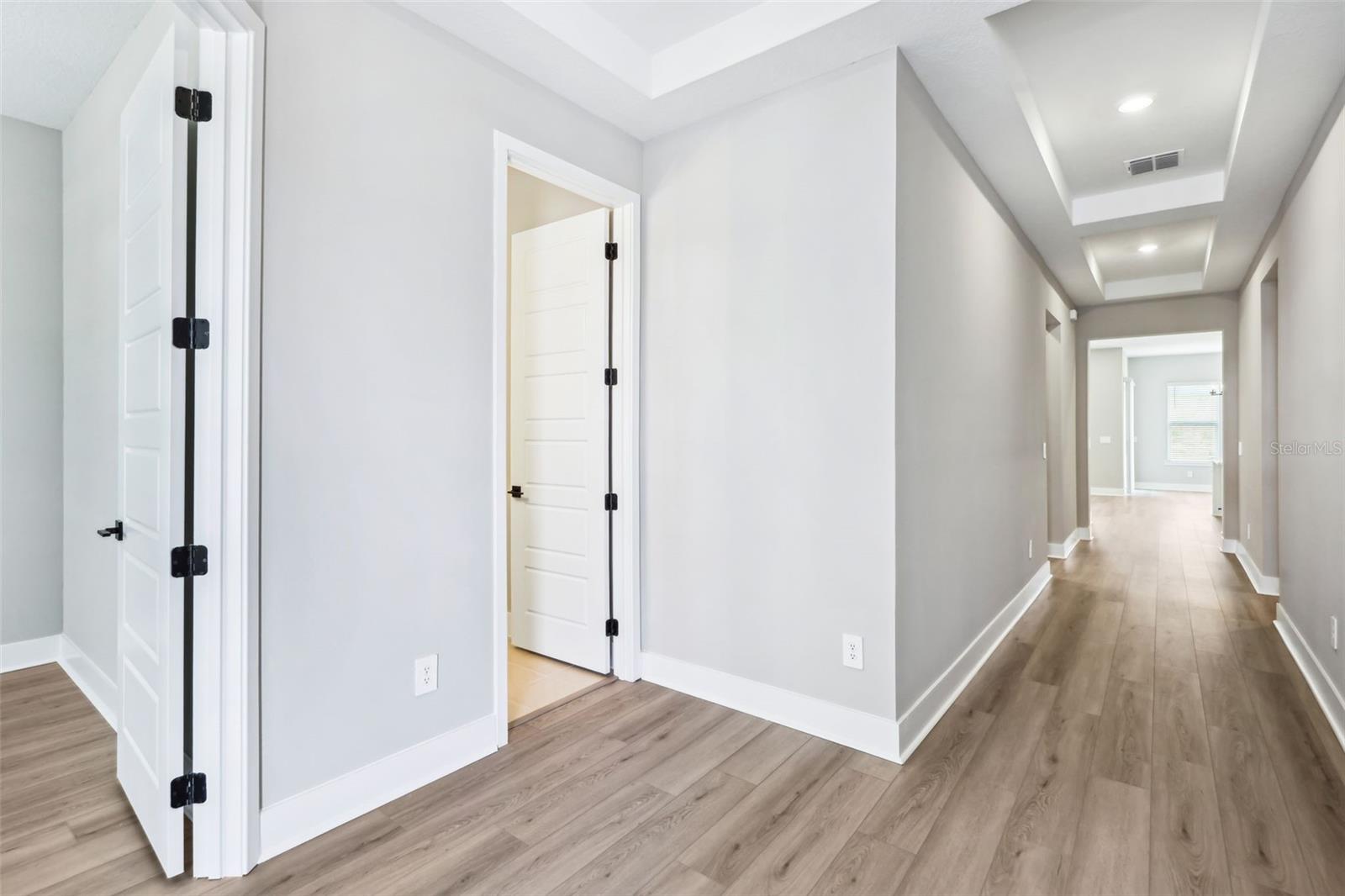 Image 18 of 48 For 5308 Citrus Leaf Boulevard
