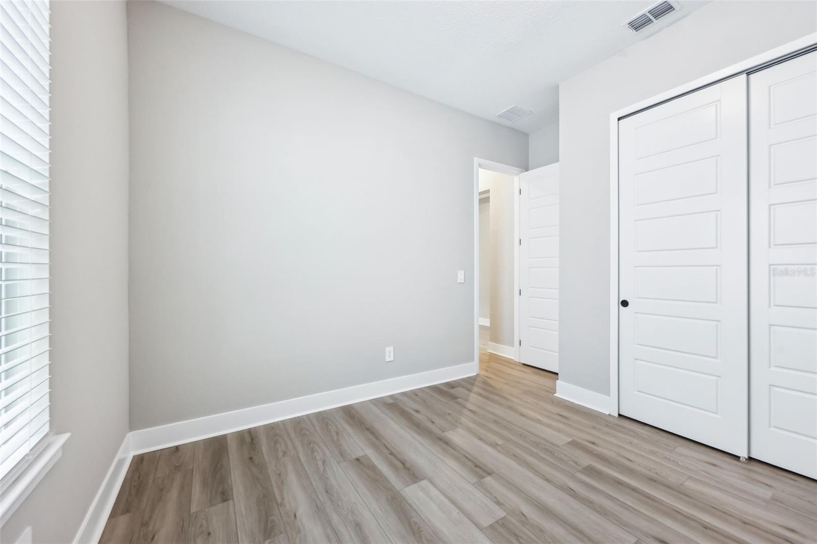 Image 25 of 48 For 5308 Citrus Leaf Boulevard