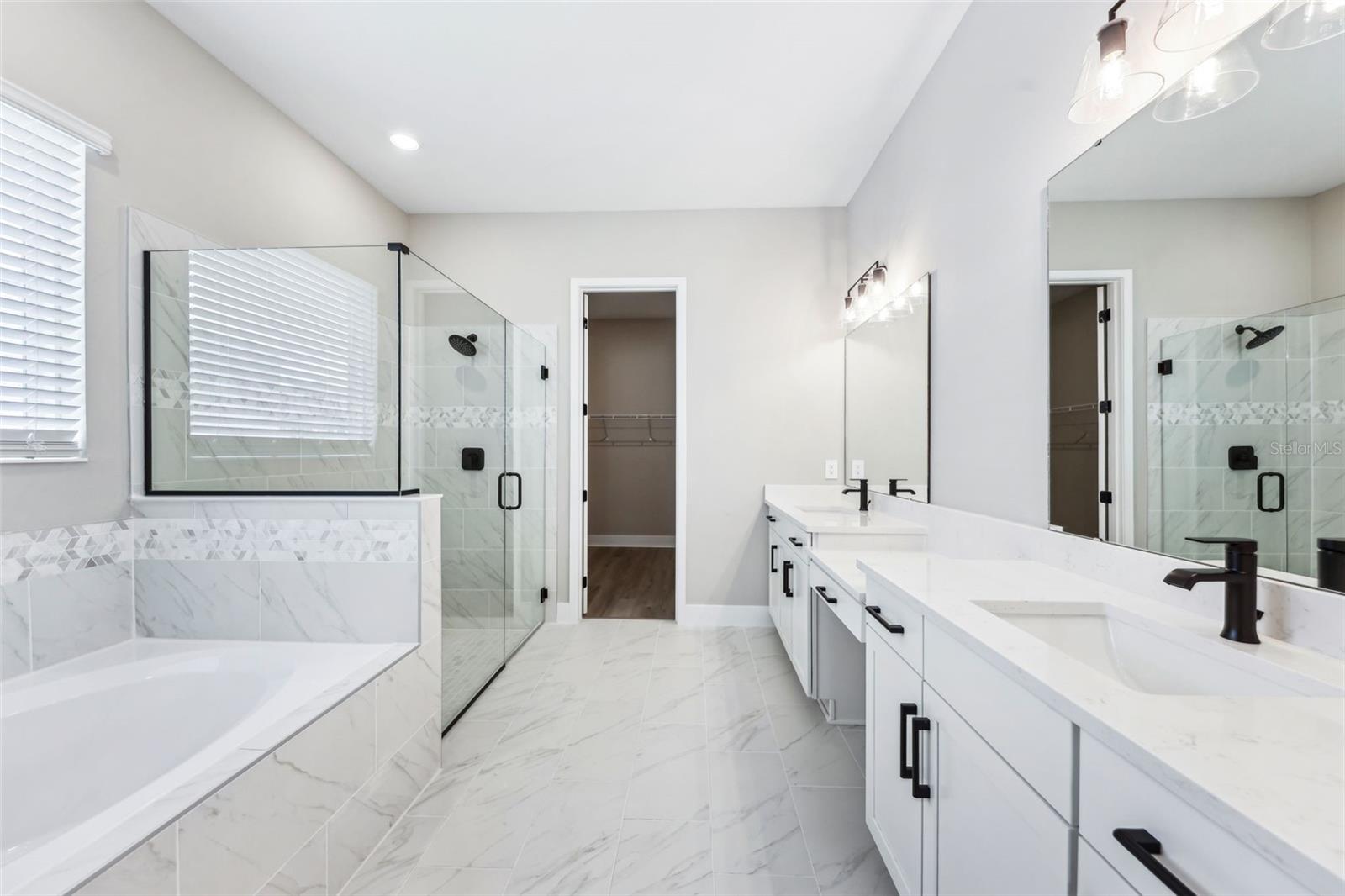 Image 32 of 48 For 5308 Citrus Leaf Boulevard