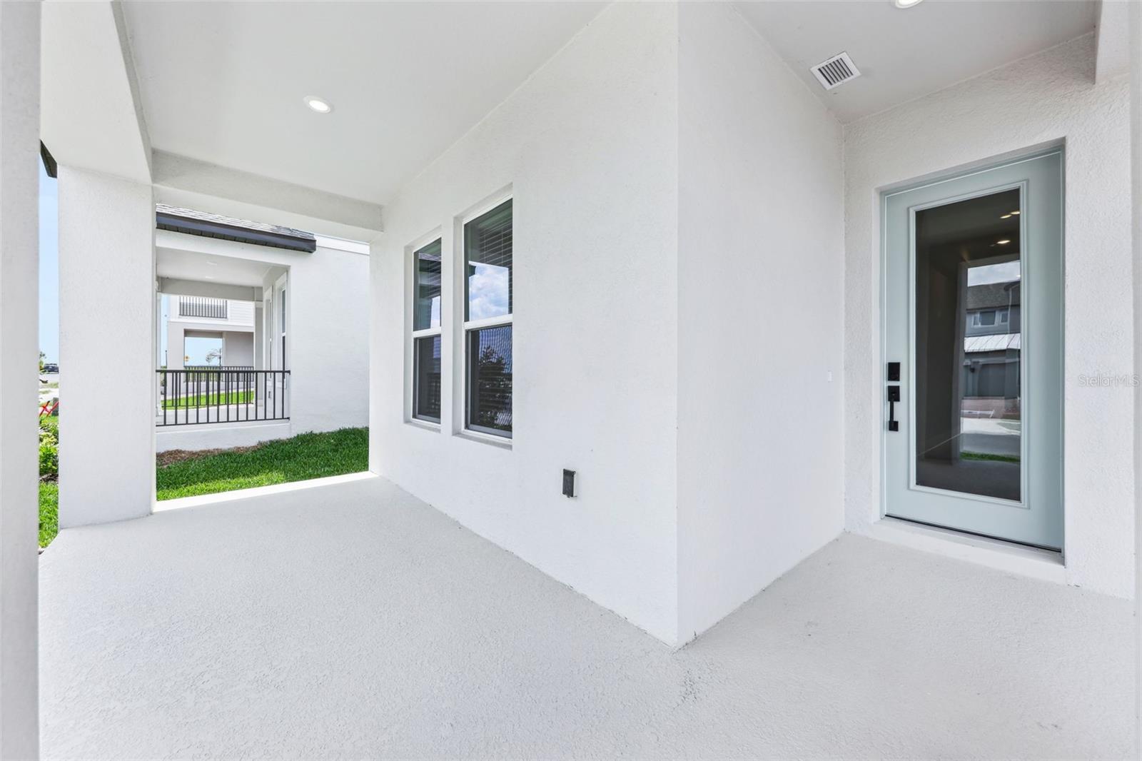 Image 4 of 48 For 5308 Citrus Leaf Boulevard