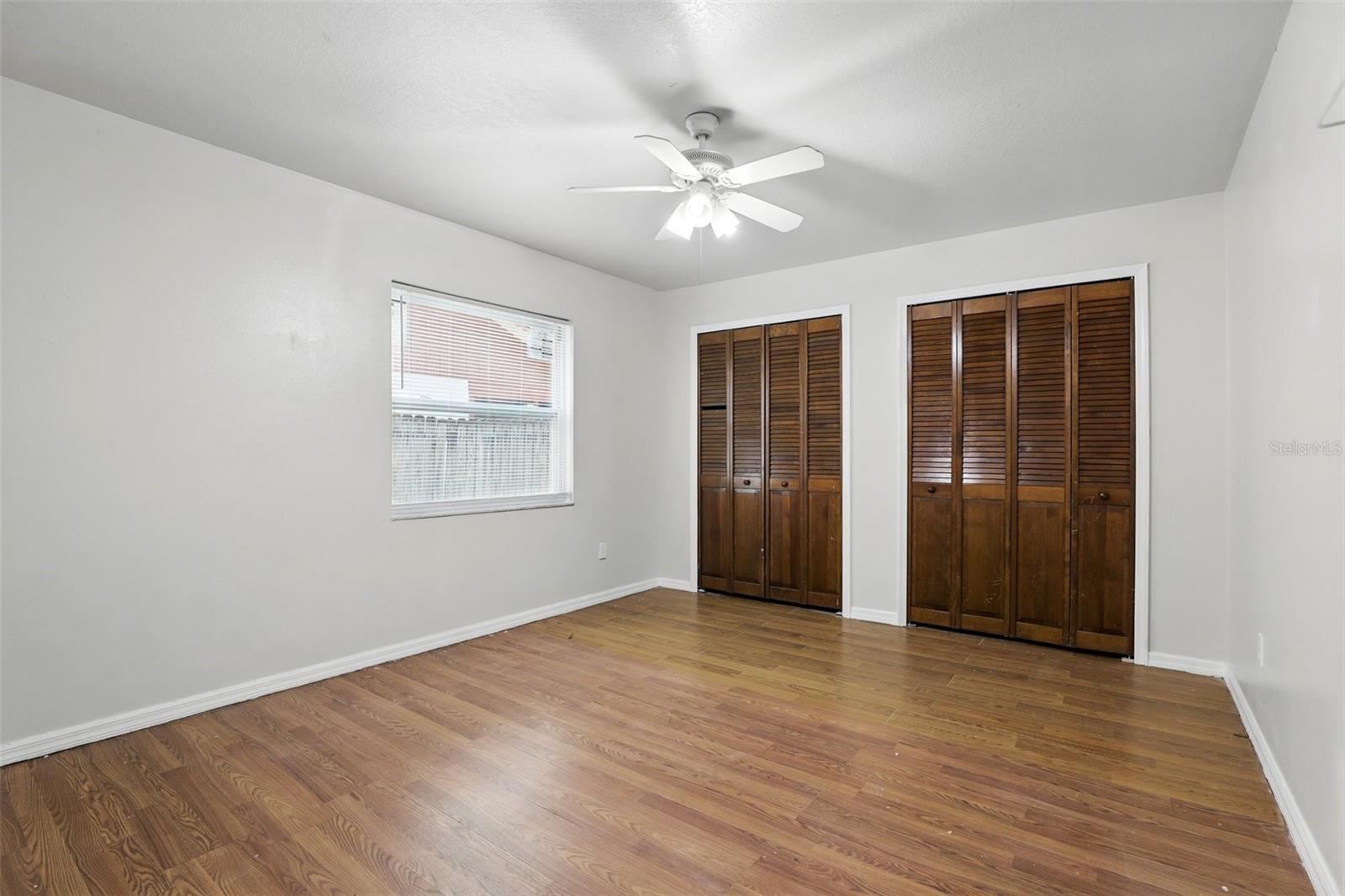 Image 18 of 33 For 28 Lancelot Avenue