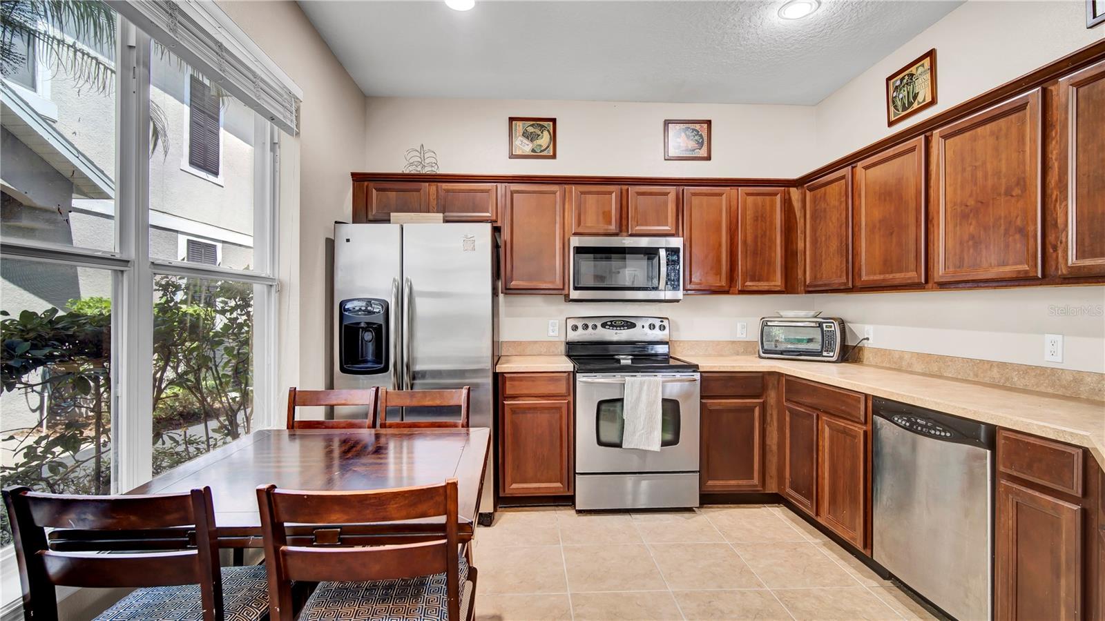 Image 17 of 36 For 6462 Goldenrod Road 31b