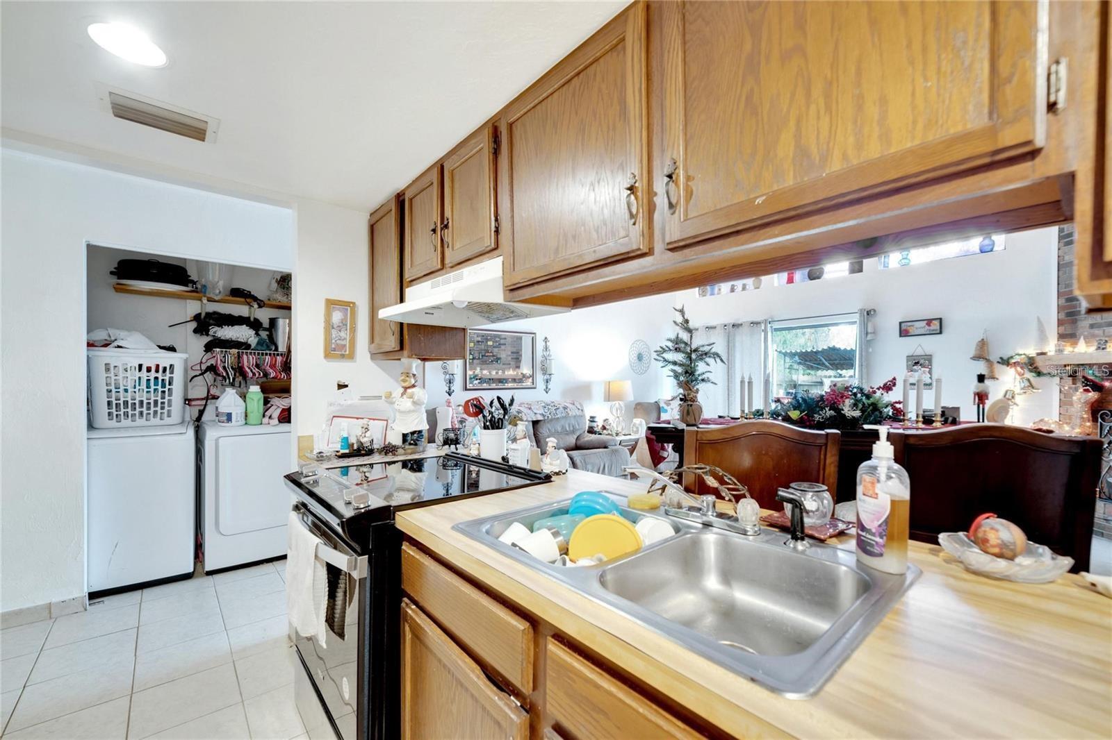 Image 13 of 43 For 2826 Ne 7th Street
