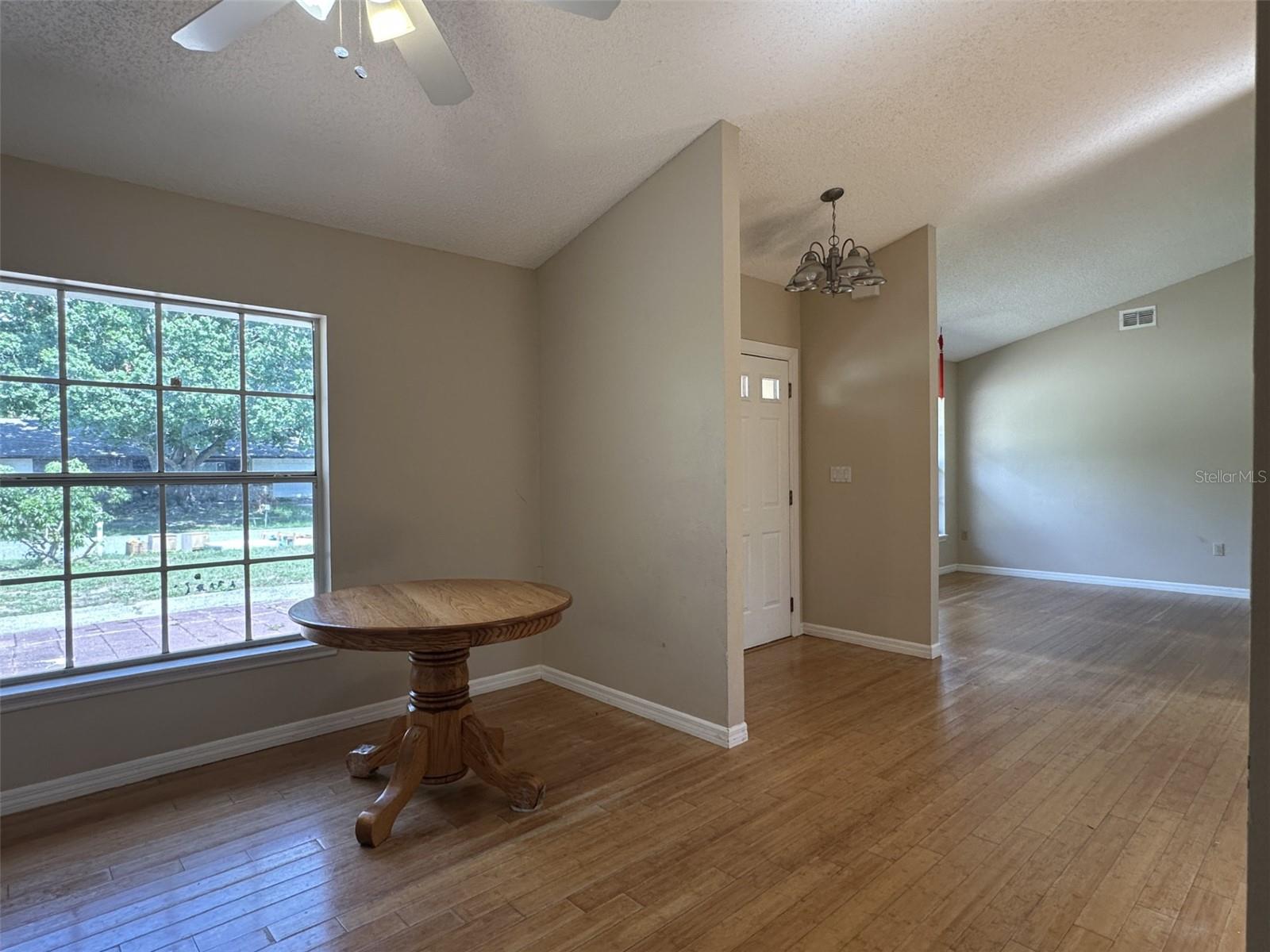 Image 4 of 27 For 6610 Pampus Drive