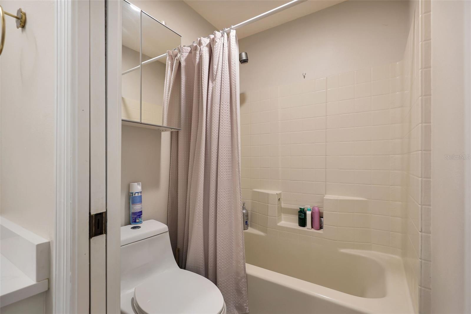 Image 16 of 43 For 1429 Carey Glen Circle