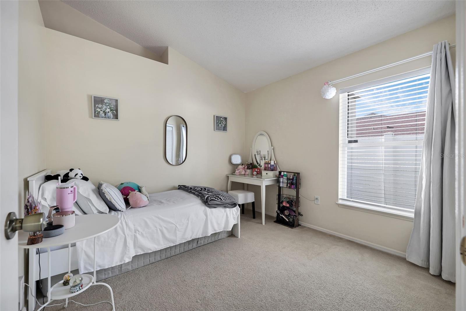 Image 18 of 43 For 1429 Carey Glen Circle