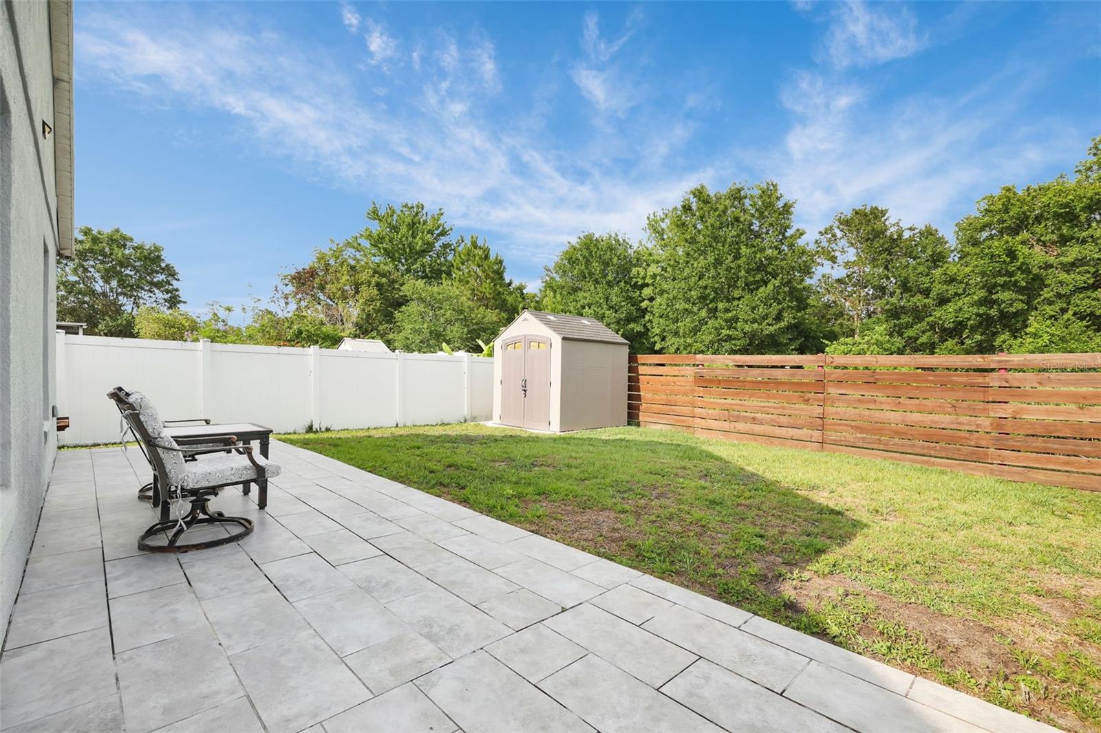 Image 23 of 43 For 1429 Carey Glen Circle