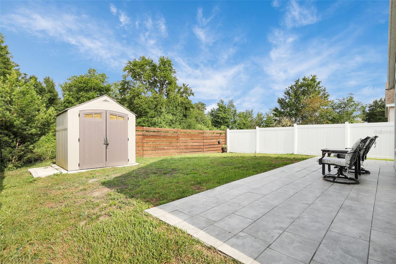 Image 24 of 43 For 1429 Carey Glen Circle