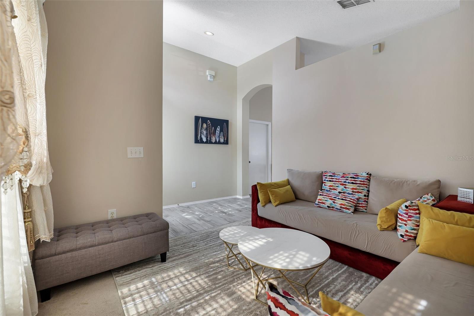 Image 4 of 43 For 1429 Carey Glen Circle