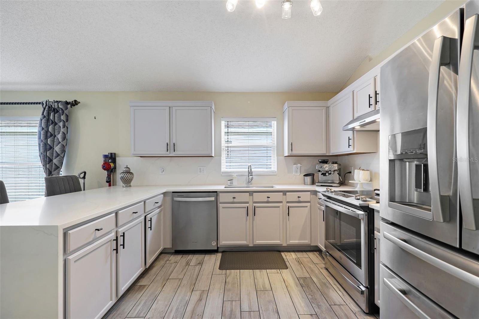 Image 6 of 43 For 1429 Carey Glen Circle