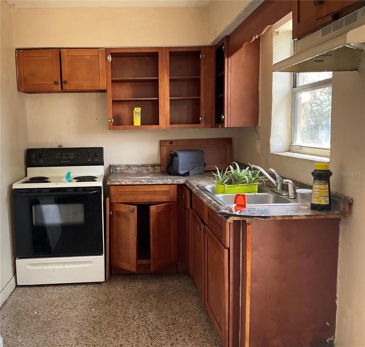 Image 5 of 14 For 58 27th Street N