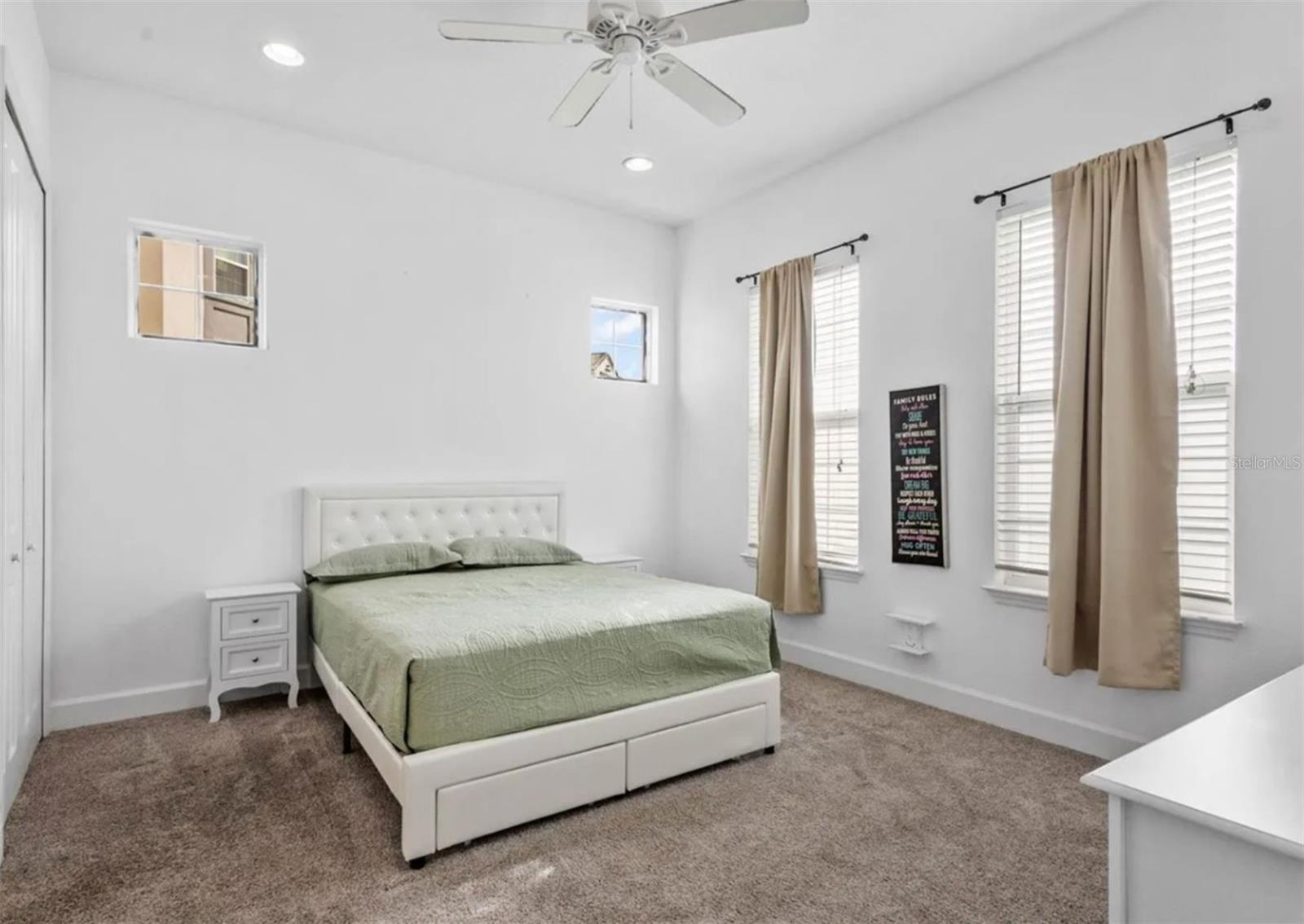 Image 4 of 8 For 406 Captiva Drive
