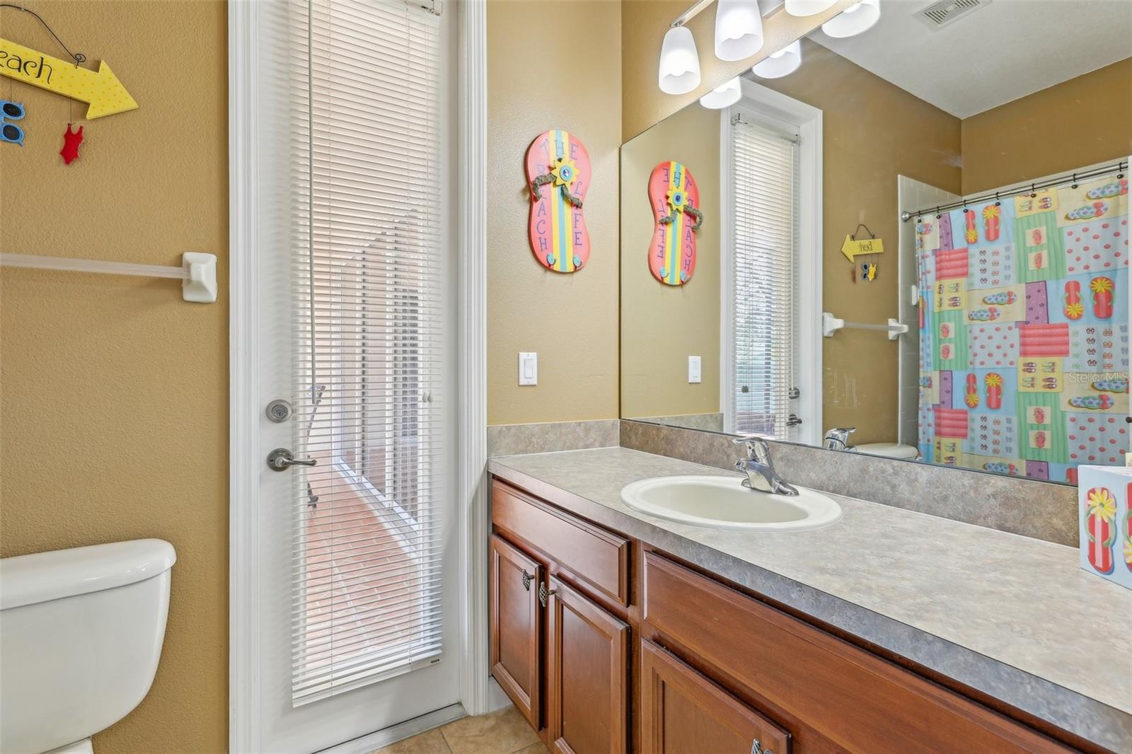Image 15 of 35 For 827 Timber Isle Drive