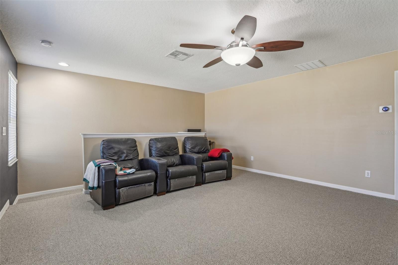 Image 20 of 35 For 827 Timber Isle Drive