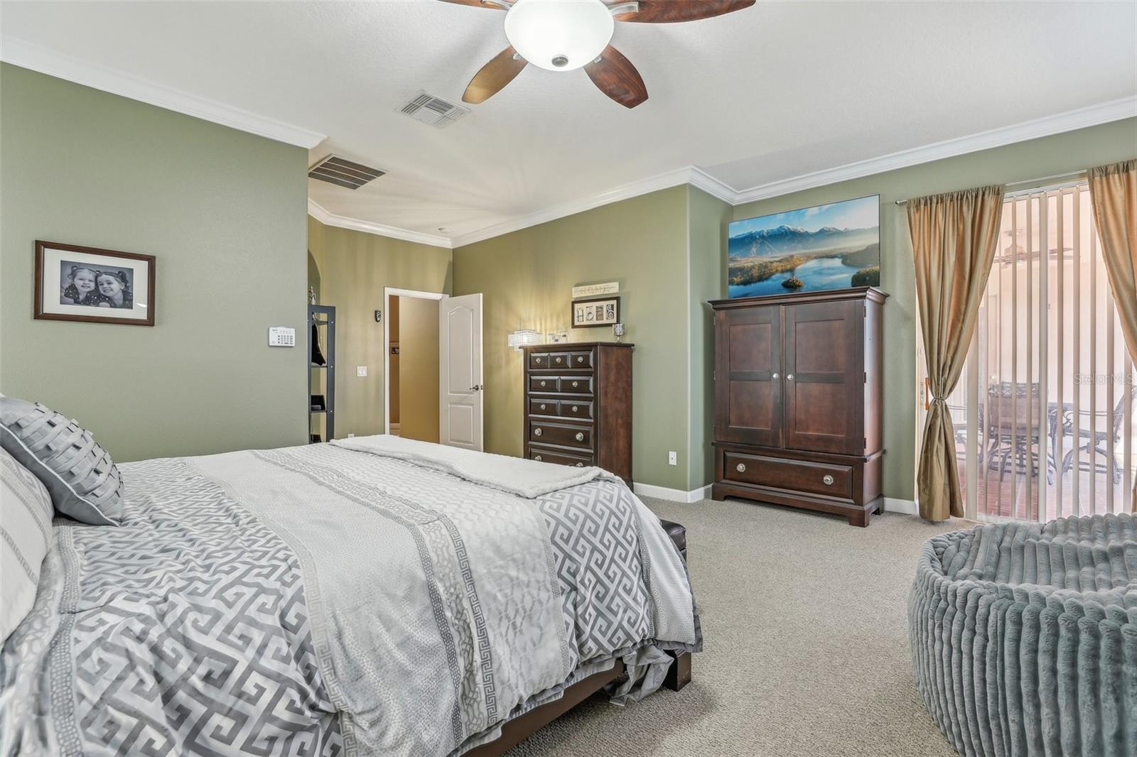 Image 9 of 35 For 827 Timber Isle Drive