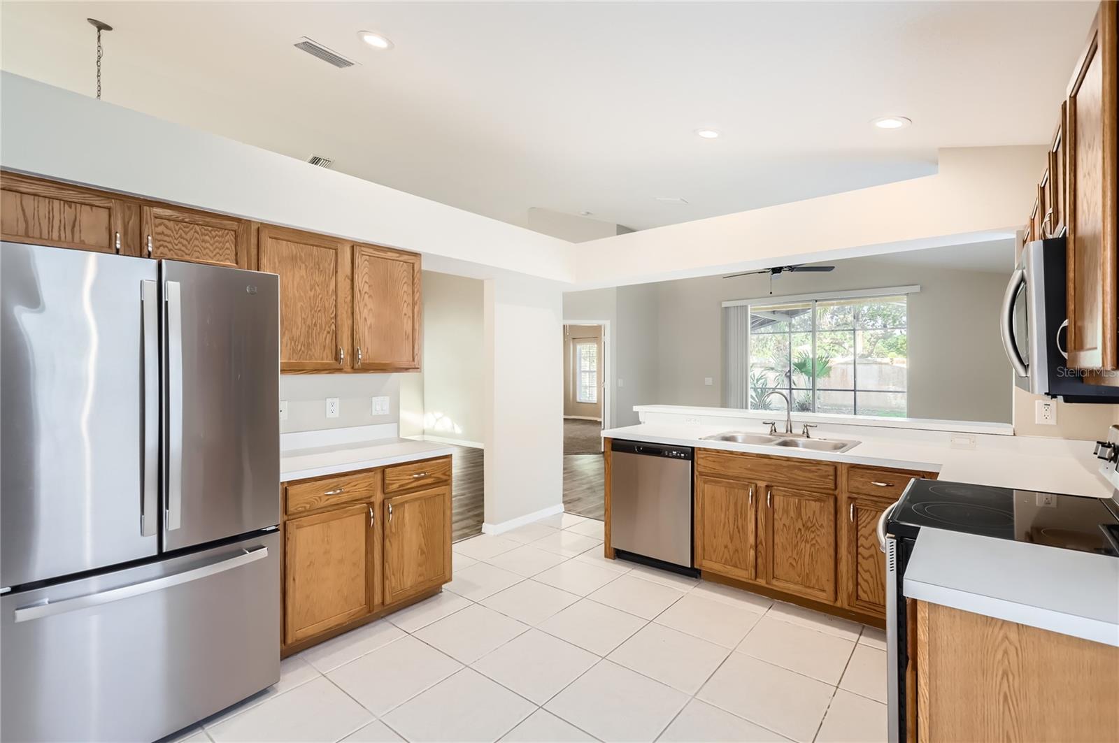 Image 11 of 28 For 4305 Balmoral Court