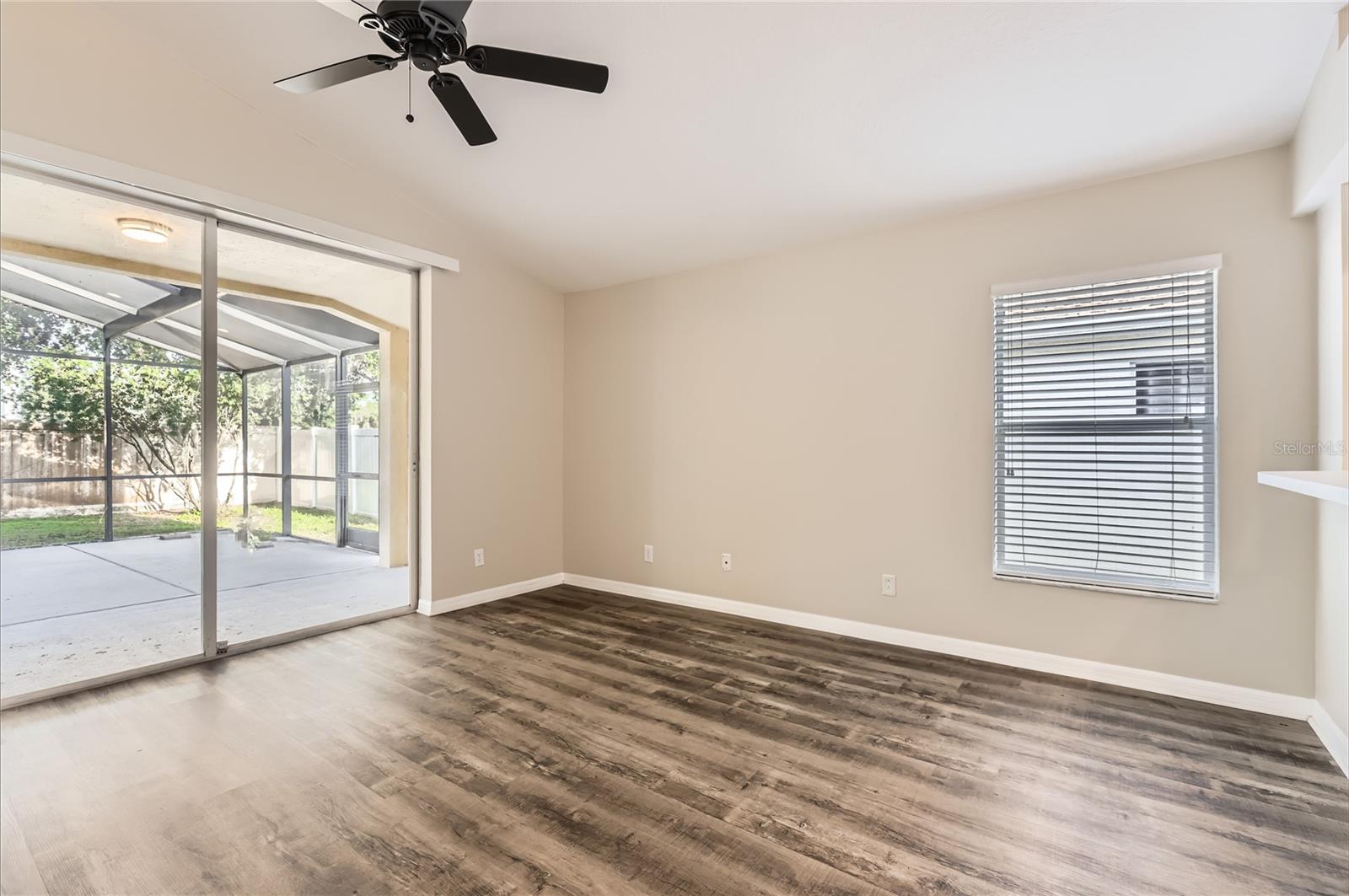 Image 13 of 28 For 4305 Balmoral Court