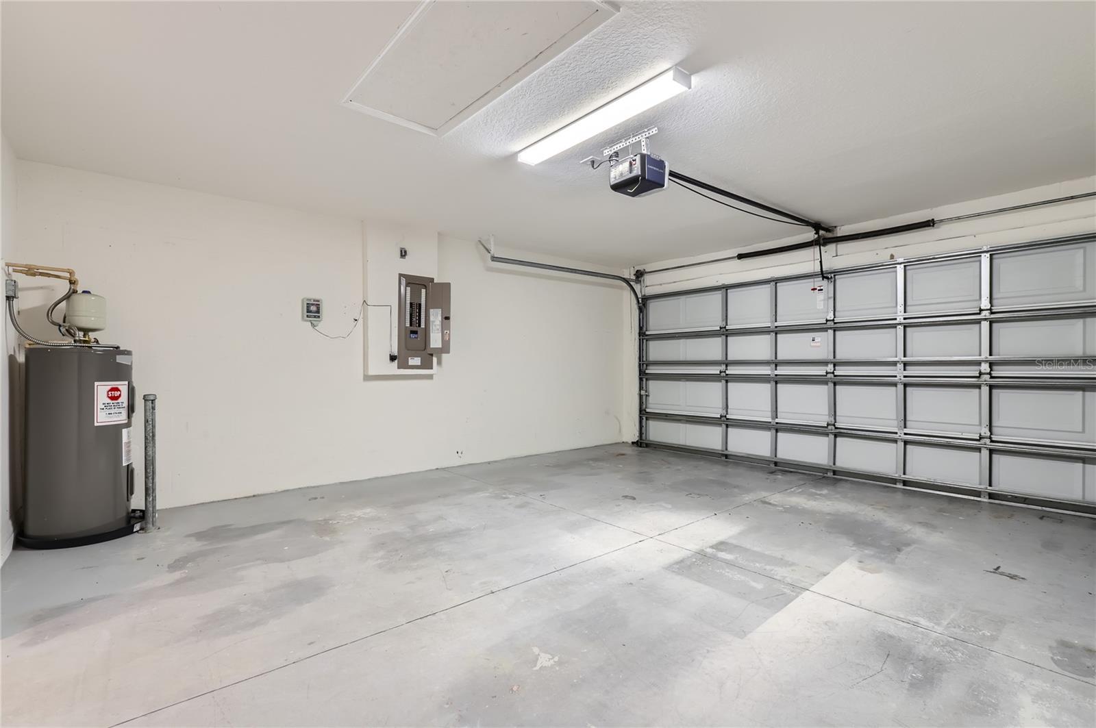 Image 24 of 28 For 4305 Balmoral Court