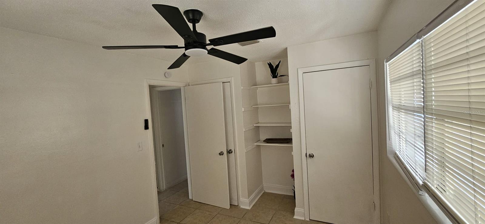 Image 6 of 9 For 334 Oleander Way