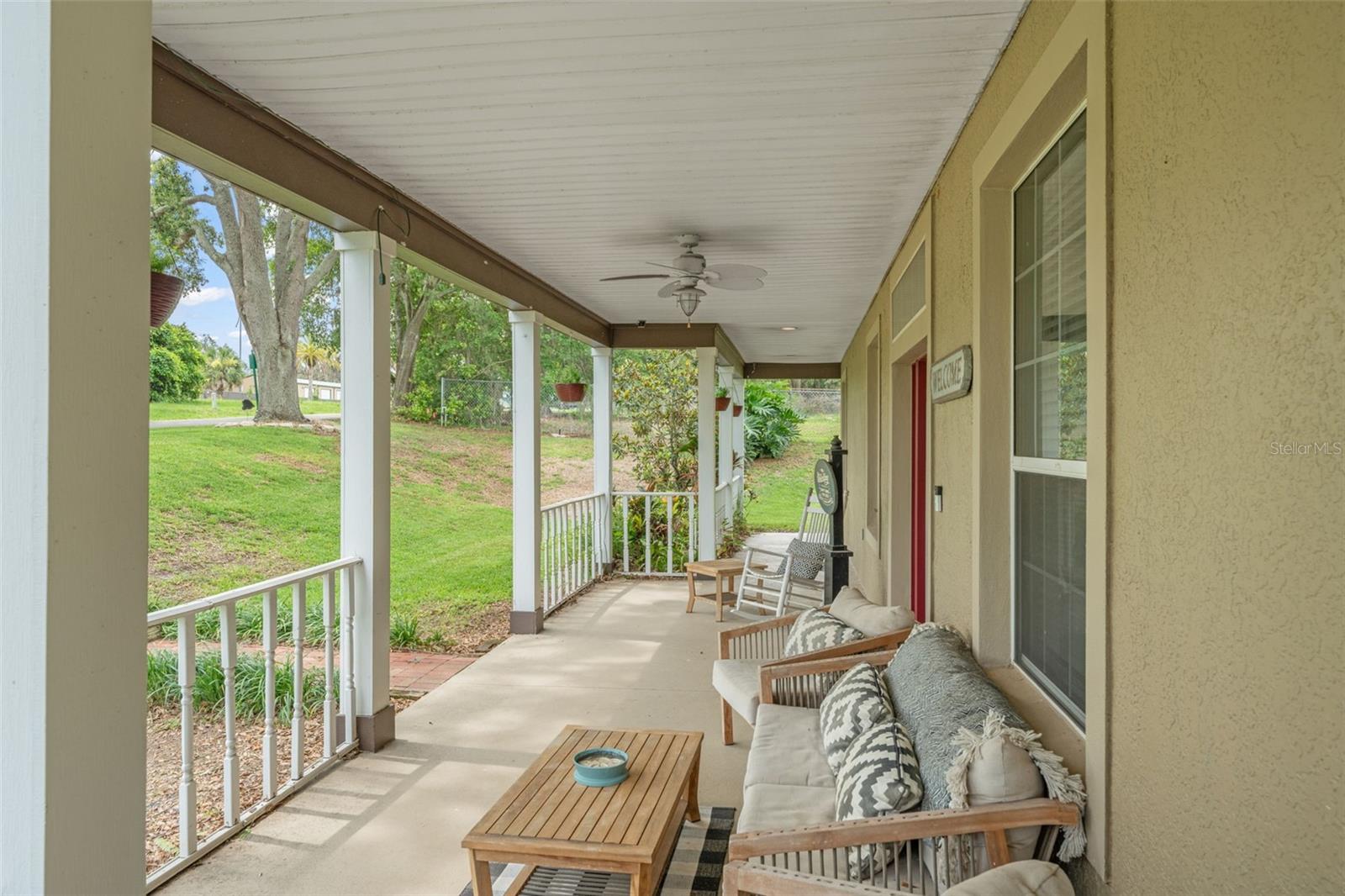 Image 4 of 56 For 17523 Doris Street
