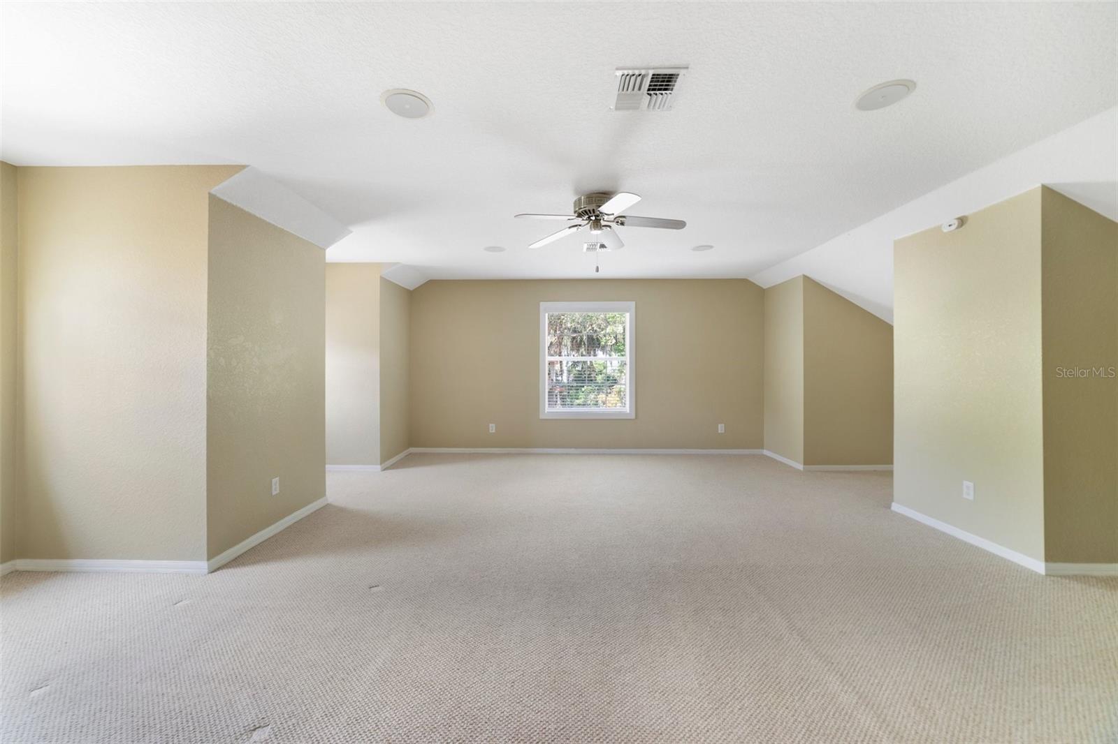 Image 34 of 37 For 1425 Riviera Drive